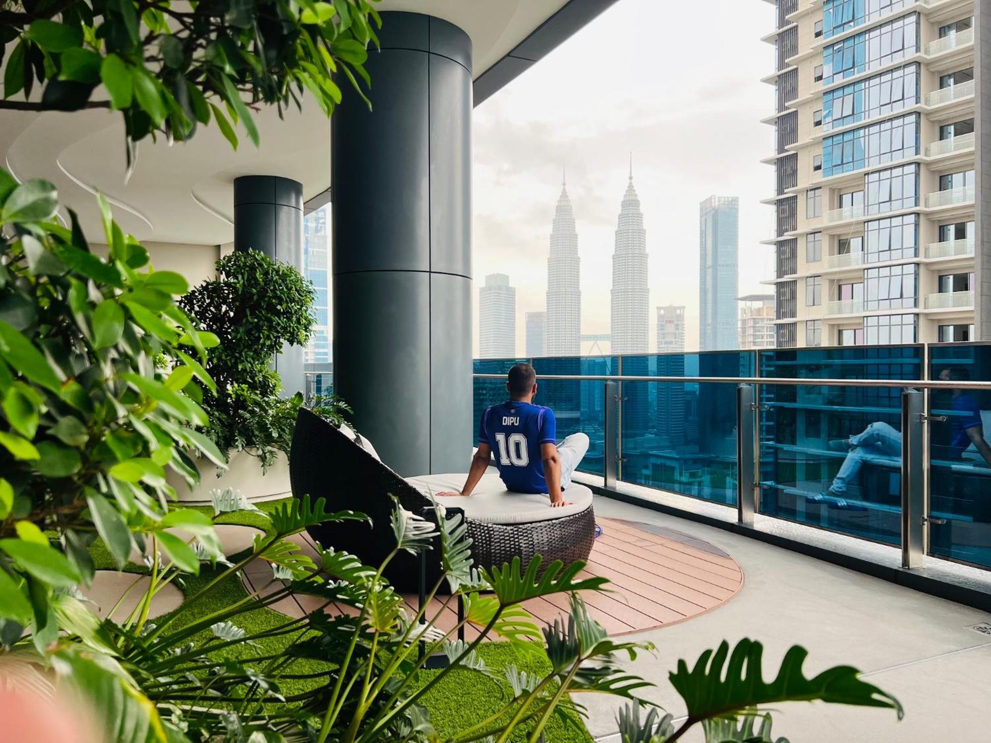 Eaton Residence Klcc Kuala Lumpur Exterior photo