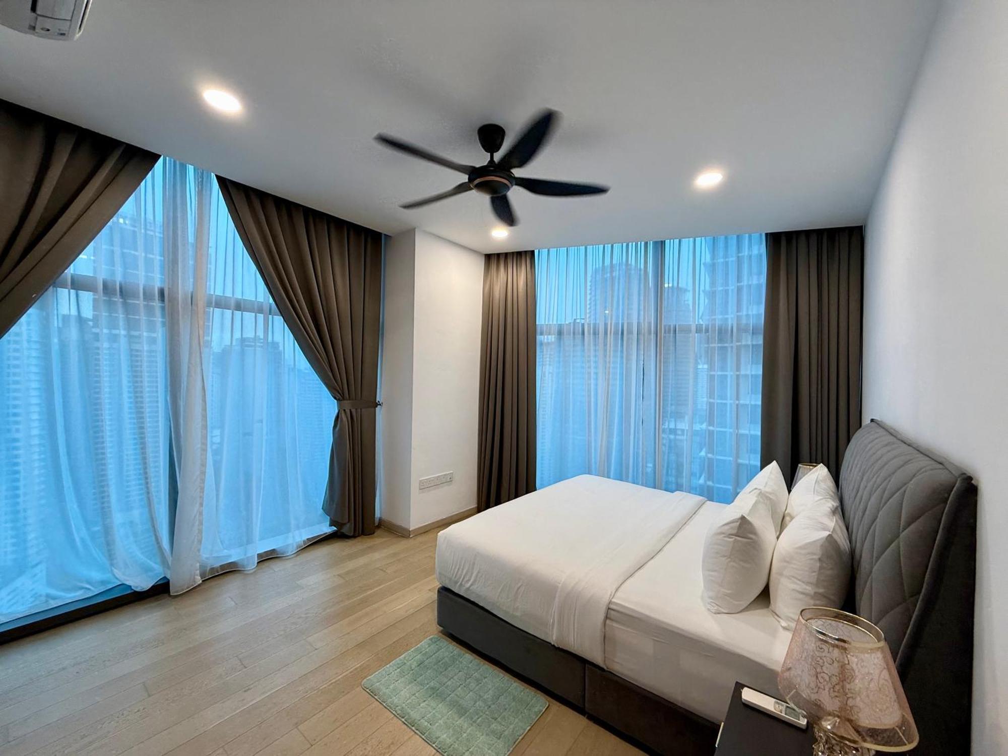 Eaton Residence Klcc Kuala Lumpur Exterior photo
